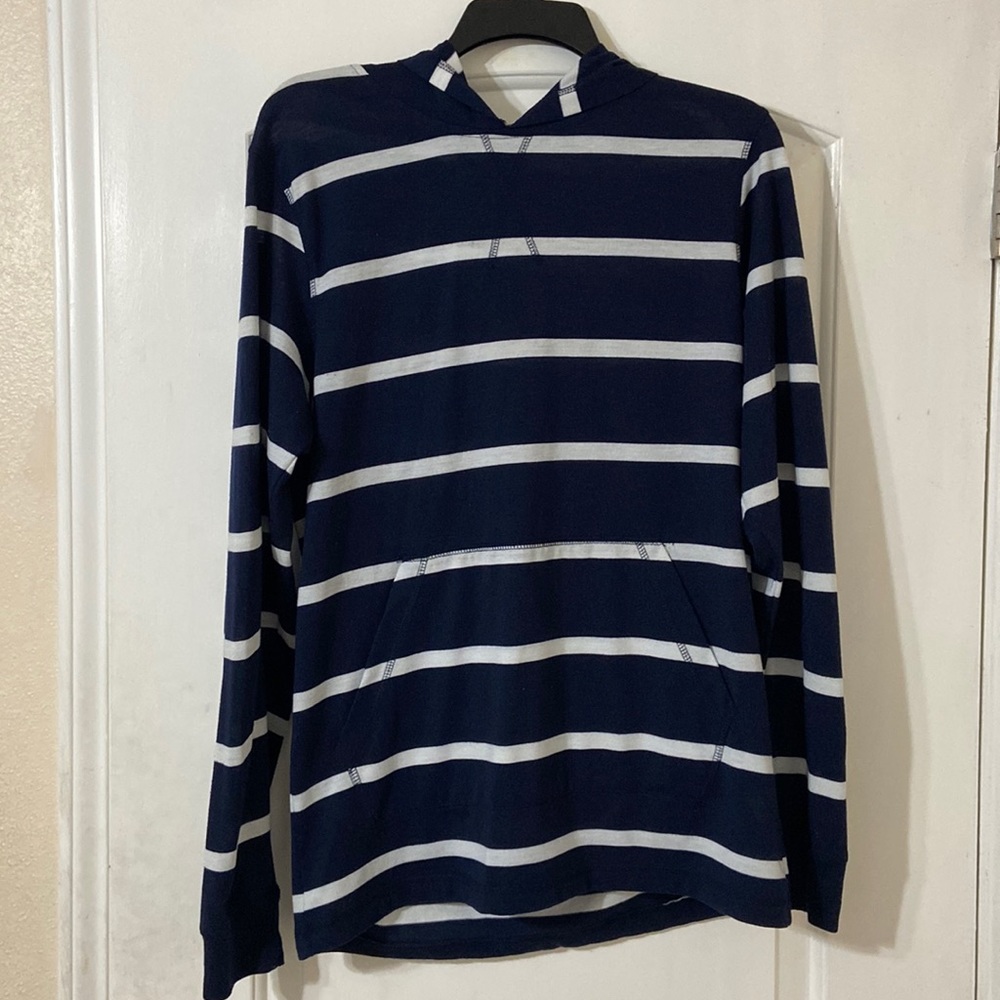 Men’s navy & white striped hooded long sleeve shirt